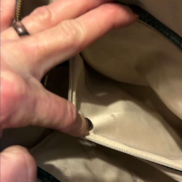 Brahmin ☘️ Georgina emerald ☘️ - Picture 6 of 6